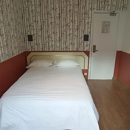 Hostel Caulaincourt Montmartre By Hiphophostels Paříž